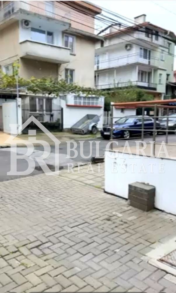 Продава 3-СТАЕН, гр. Бургас, Сарафово