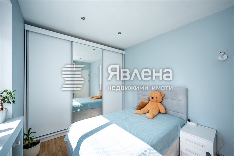 Продава 3-СТАЕН, гр. София, Хиподрума, снимка 2 - Апартаменти - 54033457