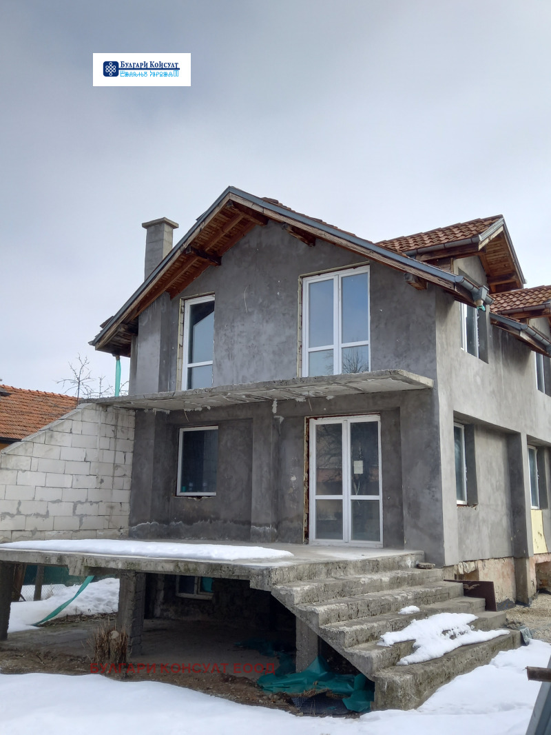 Продава КЪЩА, гр. Самоков, област София област, снимка 8 - Къщи - 49162144