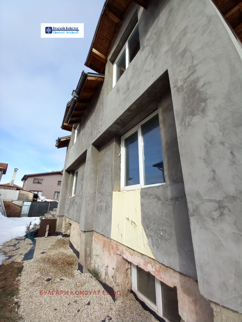 Продава КЪЩА, гр. Самоков, област София област, снимка 6 - Къщи - 49162144