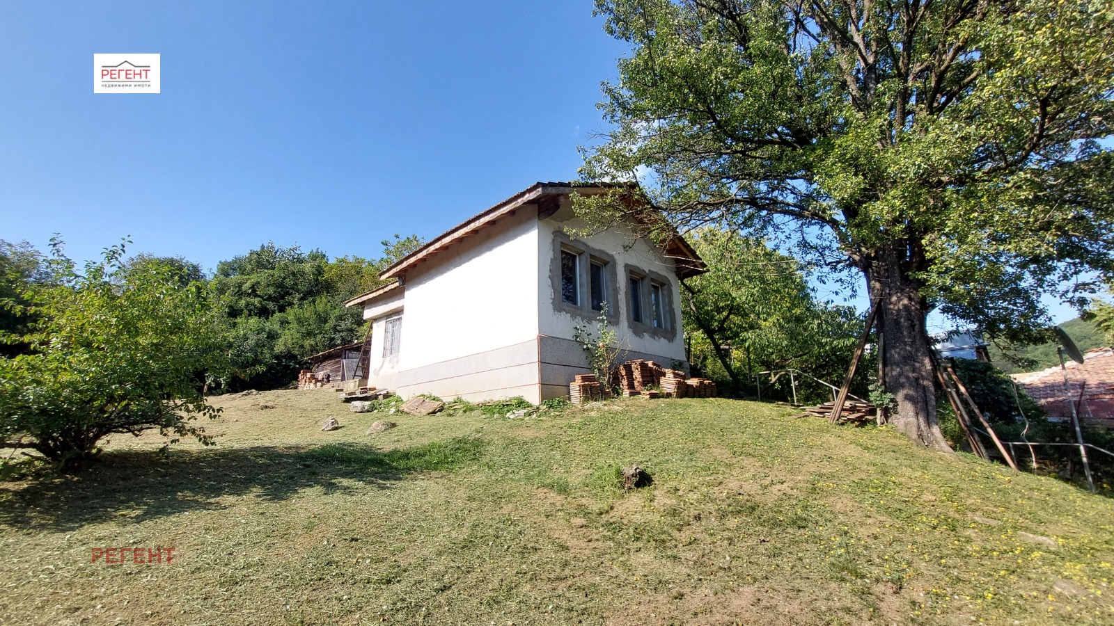 Продава КЪЩА, гр. Габрово, Хаджицонев мост, снимка 2 - Къщи - 46857168