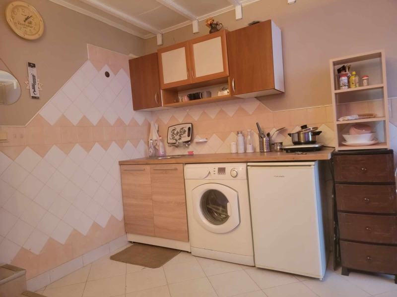 Til salg  Studie Plovdiv , Karshiyaka , 25 kvm | 75343373