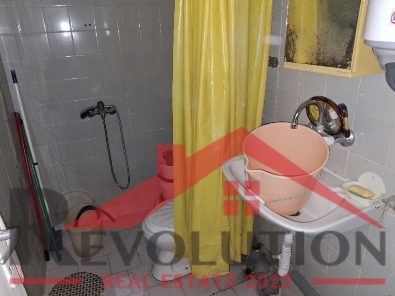 Продава 2-СТАЕН, гр. Кърджали, Център, снимка 4 - Апартаменти - 52364330