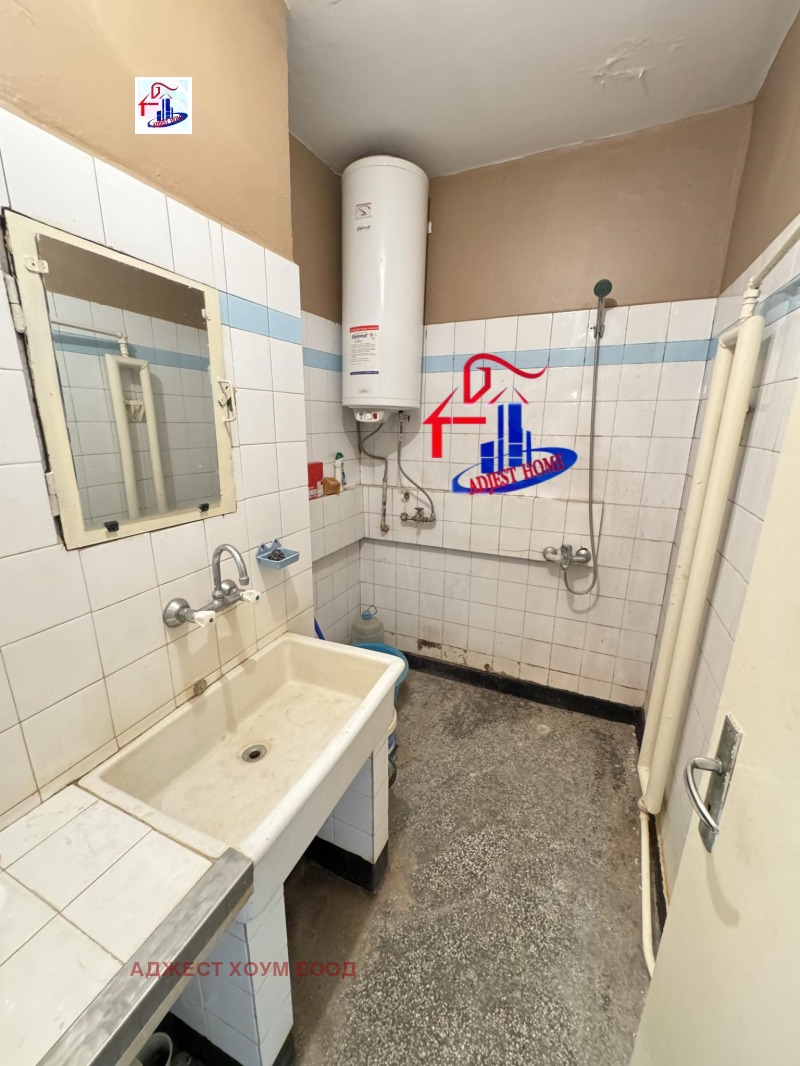 Te koop  3 slaapkamers Sjumen , Bolnitsata , 88 m² | 44451970 - afbeelding [11]