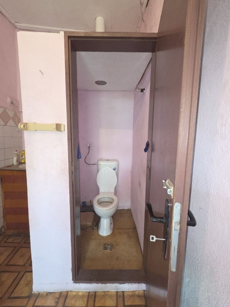 Продава КЪЩА, с. Коняво, област Кюстендил, снимка 8 - Къщи - 55632458
