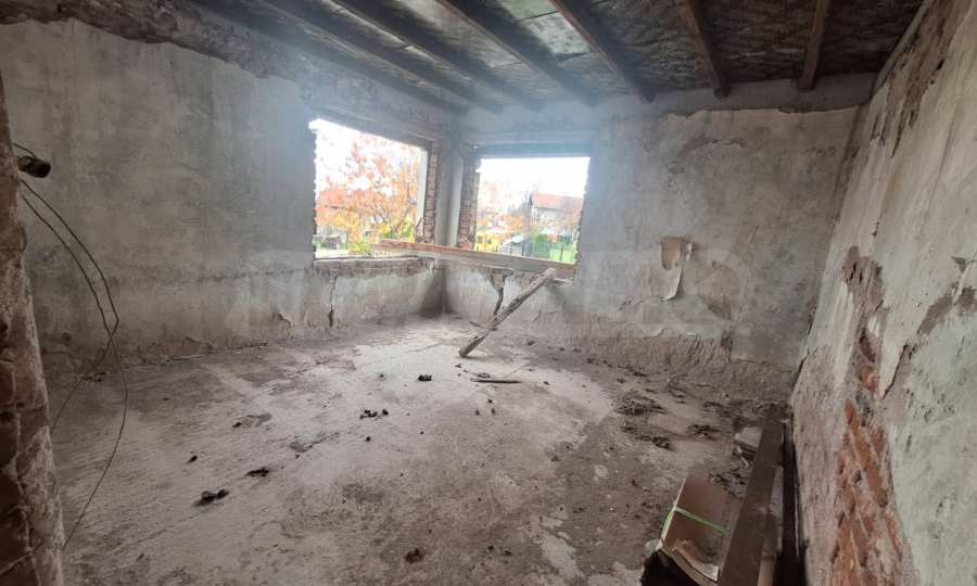 Продава КЪЩА, с. Люлин, област Перник, снимка 8 - Къщи - 53636467