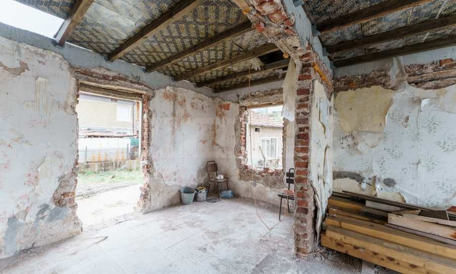 Продава КЪЩА, с. Люлин, област Перник, снимка 16 - Къщи - 53636467