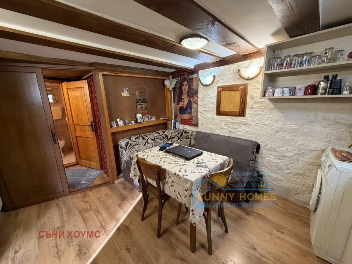 Продава КЪЩА, с. Добри дял, област Велико Търново, снимка 4 - Къщи - 54080422