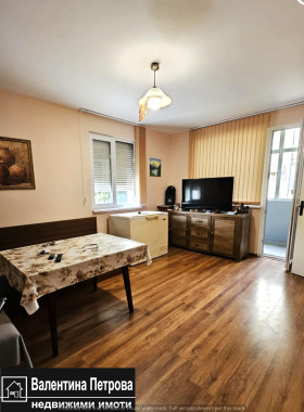 ����� ������� 3-�����,���� ����, �������>