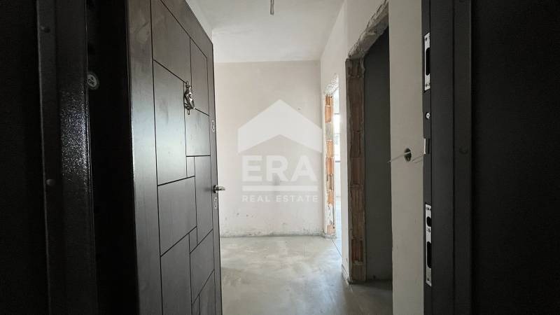 Продава 3-СТАЕН, гр. Търговище, Вароша, снимка 10 - Aпартаменти - 47543017