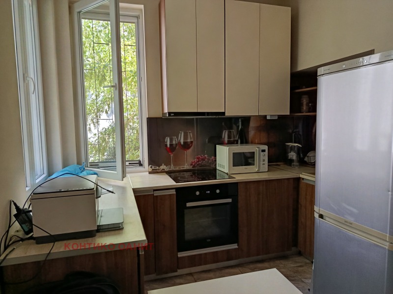 Προς πώληση  σπίτι Σοφηια , ΙΑβοροβ , 357 τ.μ | 81728259