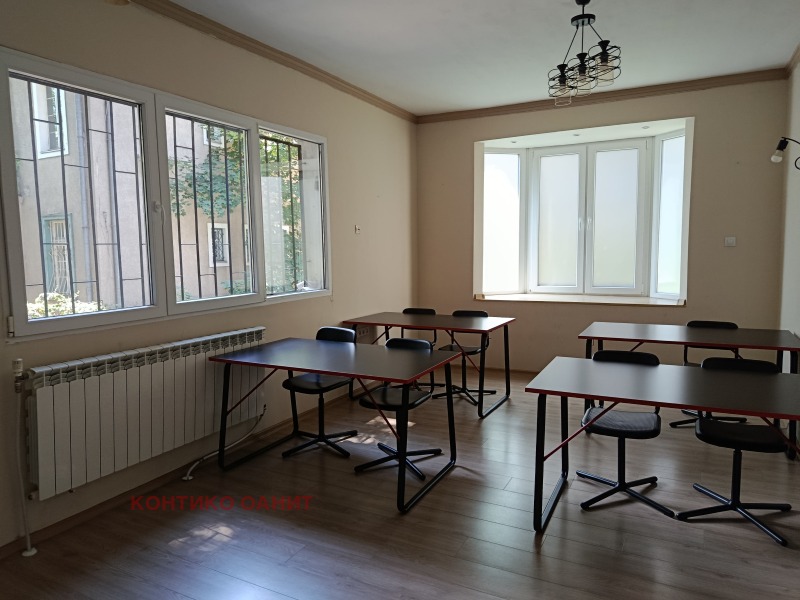 Προς πώληση  σπίτι Σοφηια , ΙΑβοροβ , 357 τ.μ | 81728259 - εικόνα [4]