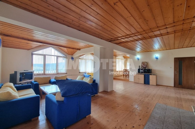 De vânzare  Casa Sofia , Bistrița , 680 mp | 55147170 - imagine [3]