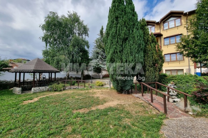 De vânzare  Casa Sofia , Bistrița , 680 mp | 55147170 - imagine [12]