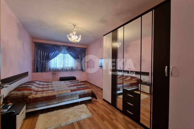 De vânzare  Casa Sofia , Bistrița , 680 mp | 55147170 - imagine [8]
