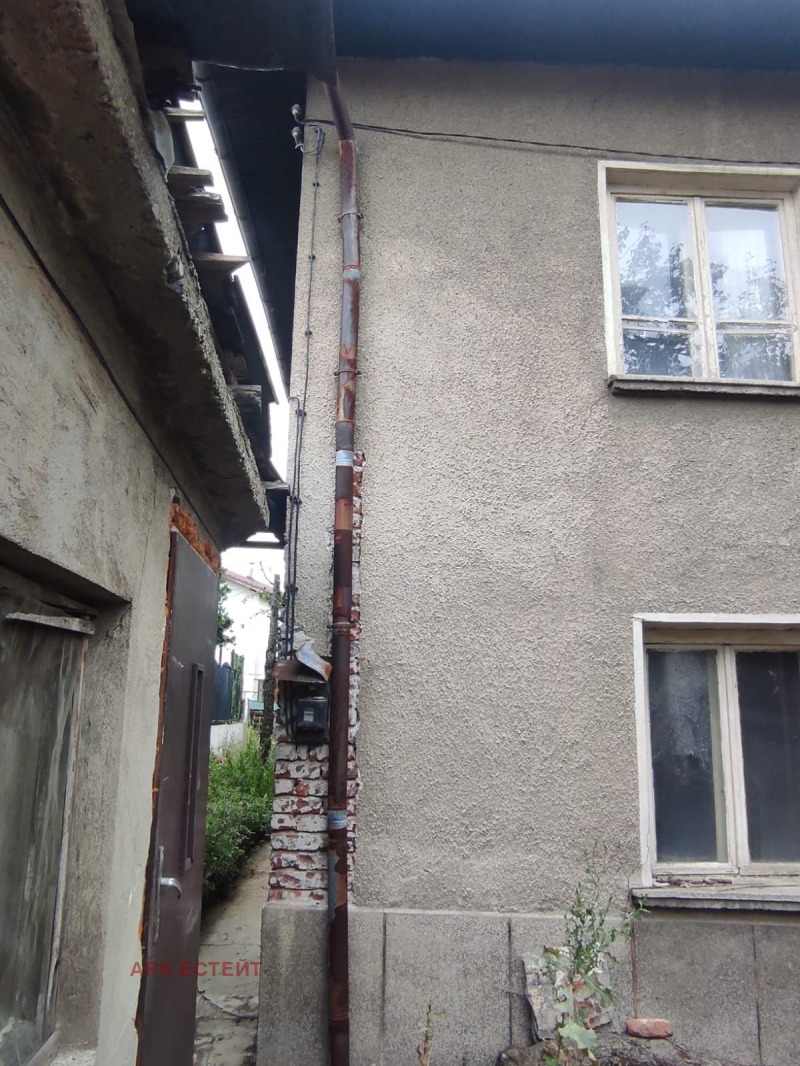 Продава  Къща град Перник , Могиличе , 106 кв.м | 67426006 - изображение [2]