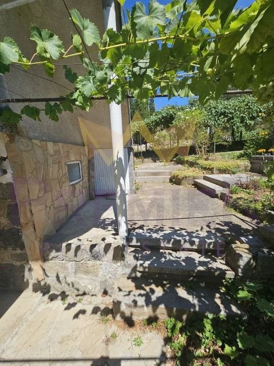 Продава КЪЩА, гр. София, с. Владая, снимка 12 - Къщи - 53778980