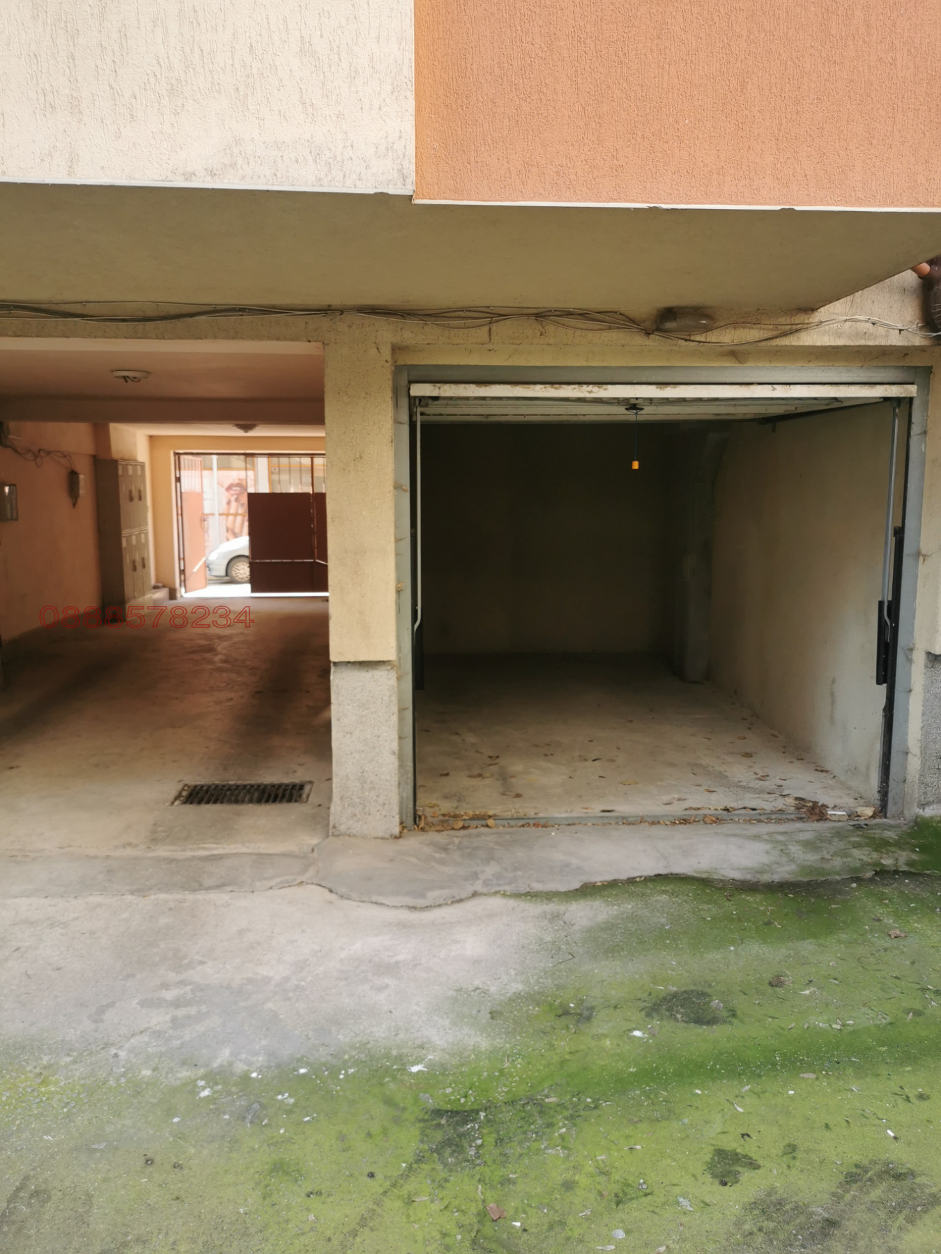 Продава ГАРАЖ, ПАРКОМЯСТО, гр. Варна, Централна поща, снимка 4 - Гаражи и паркоместа - 54380568