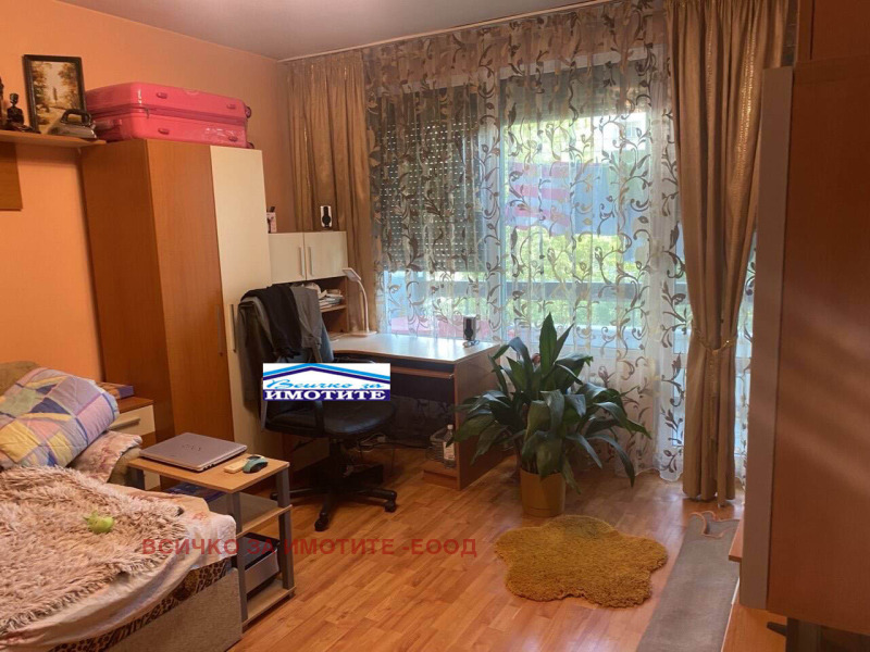 Na prodej  1 ložnice Ruse , Vazraždane , 70 m2 | 63682065 - obraz [4]