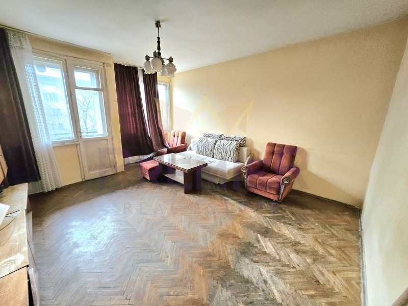 Na prodej  2 ložnice Sofia , Javorov , 95 m2 | 83892330 - obraz [2]