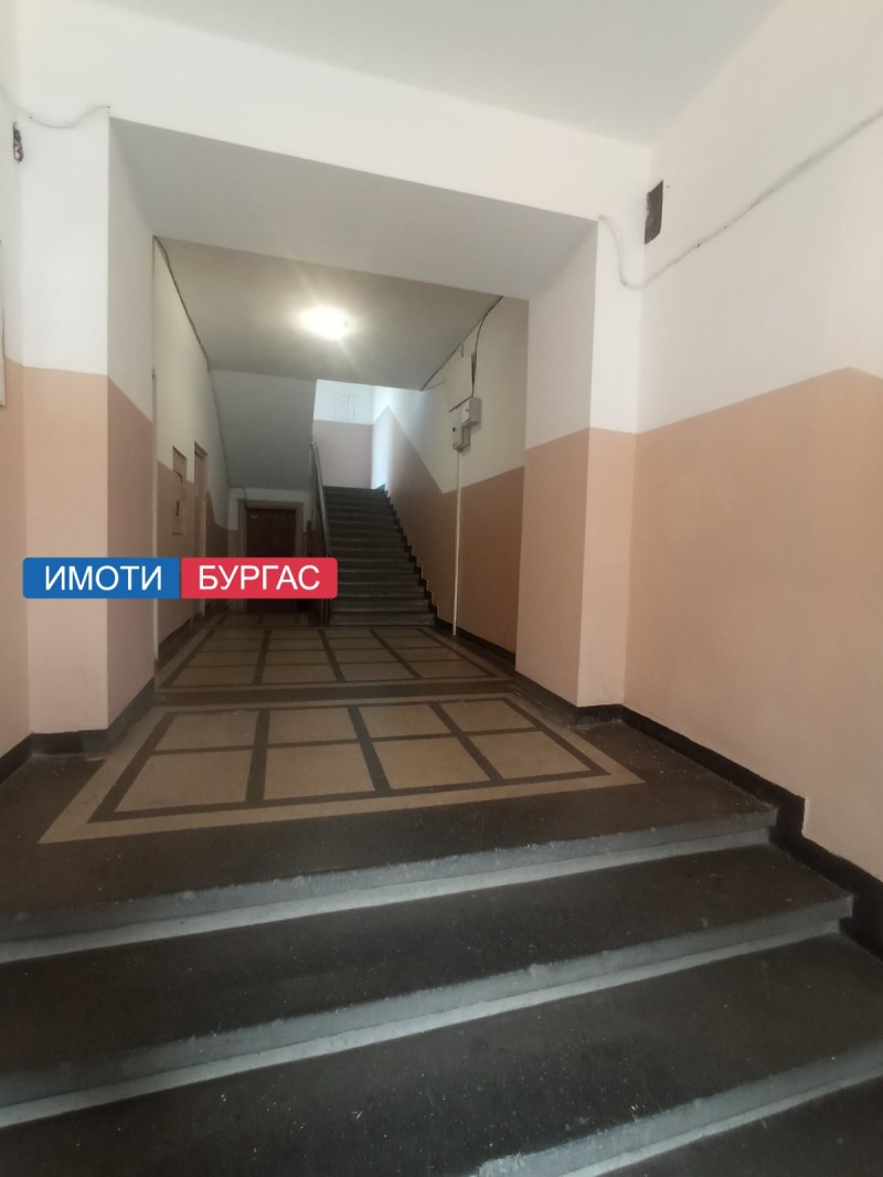 De vânzare  2 dormitoare Burgas , Țentâr , 70 mp | 92469050 - imagine [6]