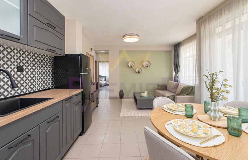 Продава  3-стаен, област Бургас, к.к. Слънчев бряг • 98 000 € • ID 69005590 — holmes.bg - [1] 