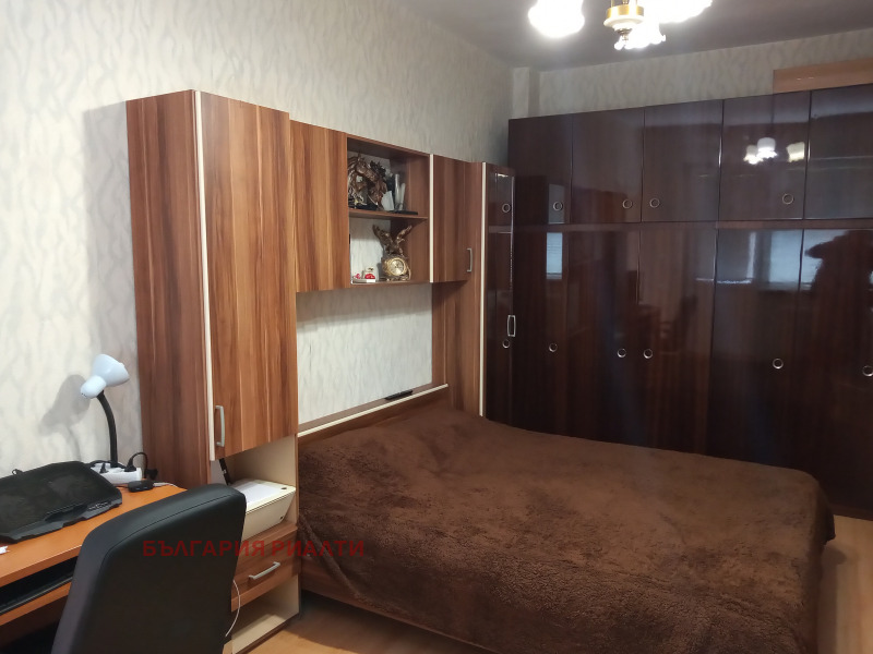 Na prodej  2 ložnice Sofia , Centar , 100 m2 | 97530157 - obraz [8]