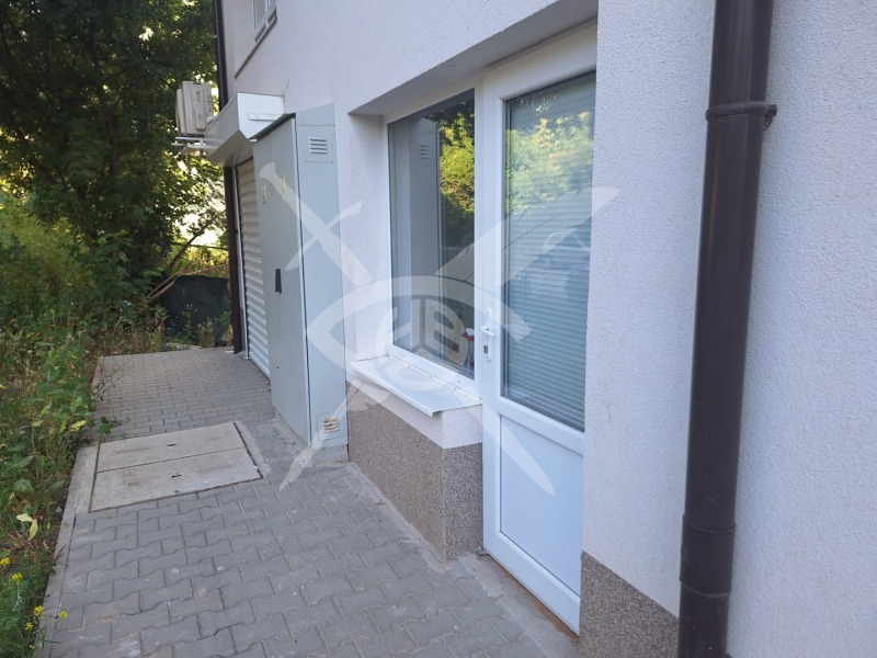 En venta  Oficina Sofia , Poduyane , 21 metros cuadrados | 37418738