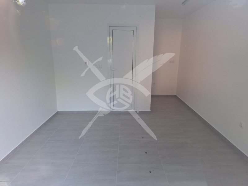 En venta  Oficina Sofia , Poduyane , 21 metros cuadrados | 37418738 - imagen [3]