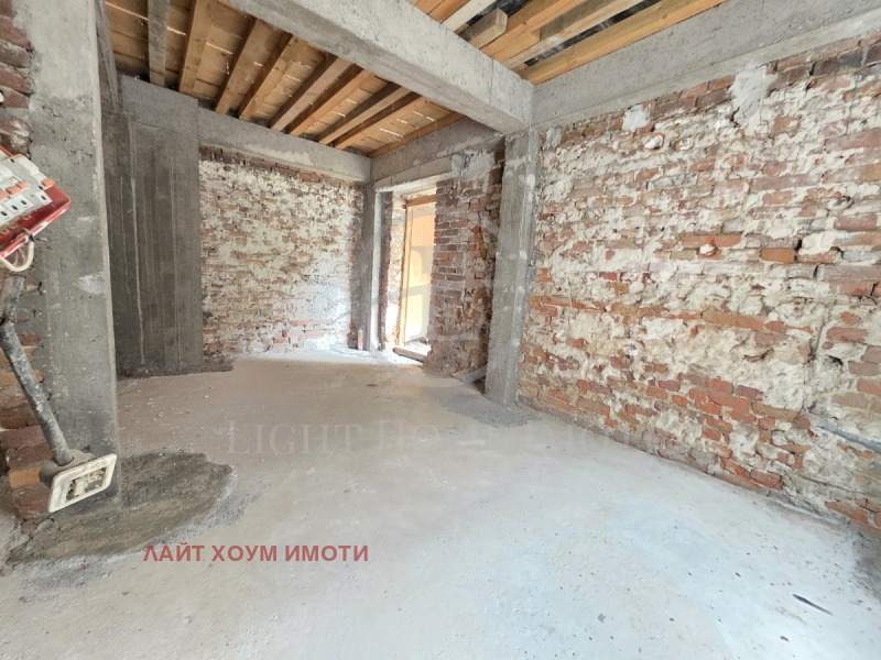 Продава  Къща град Пловдив , Кючук Париж , 111 кв.м | 68580929 - изображение [11]