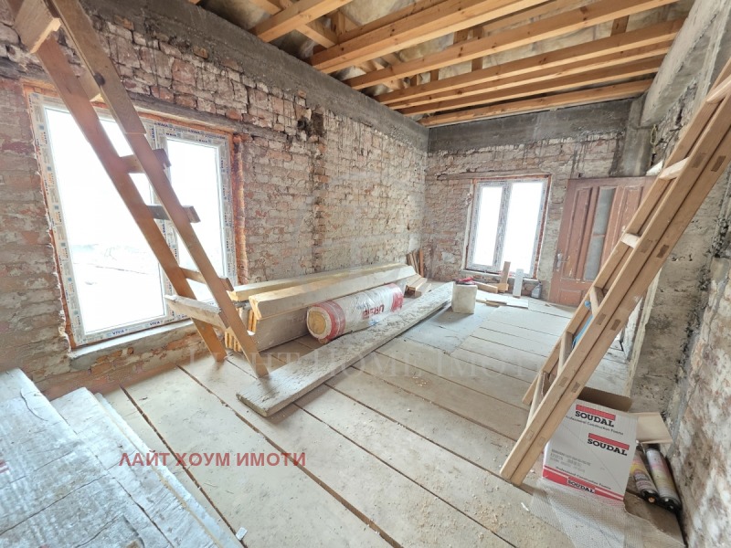 Продава  Къща град Пловдив , Кючук Париж , 111 кв.м | 68580929 - изображение [9]