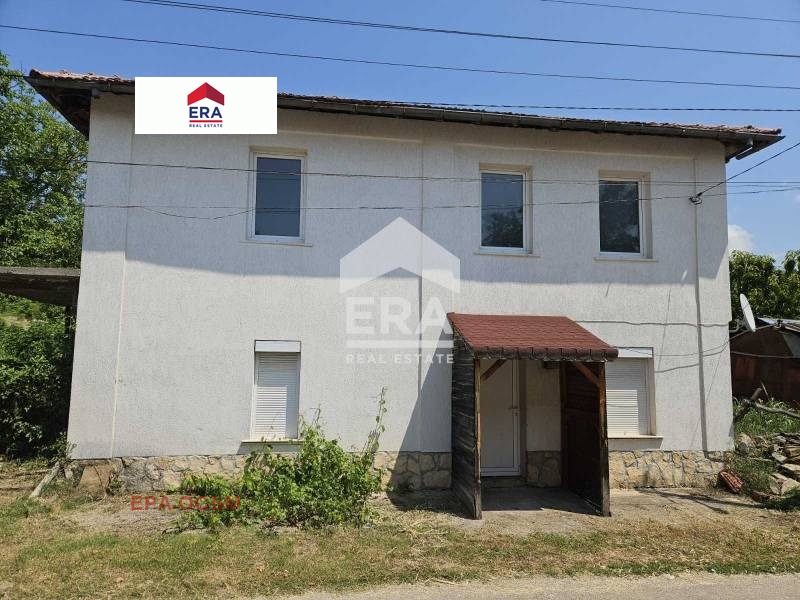 Продава КЪЩА, с. Хлевене, област Ловеч, снимка 2 - Къщи - 55087687