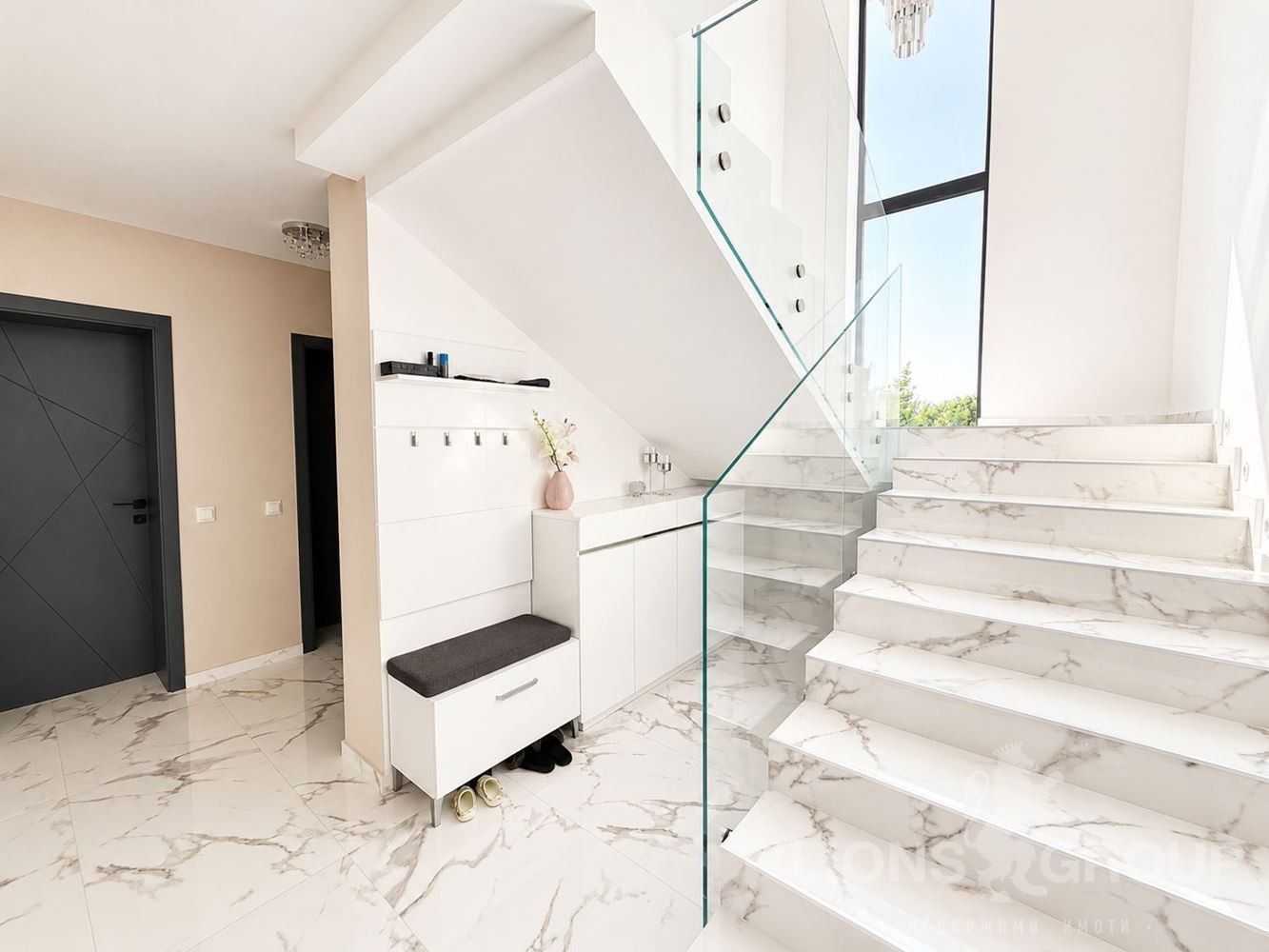 Продава КЪЩА, гр. Варна, Свети Никола, снимка 9 - Къщи - 55536517