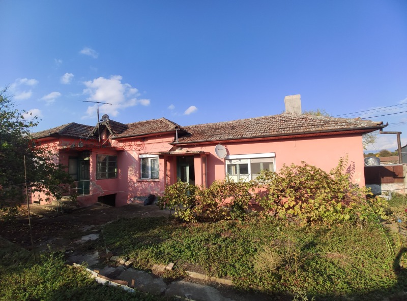 Продава  Къща област Велико Търново , гр. Павликени , 87 кв.м | 92710761