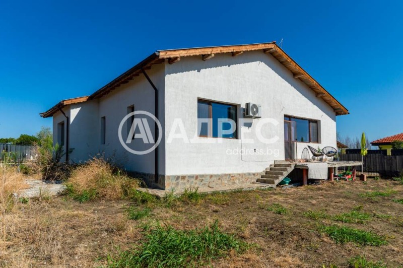 Продава КЪЩА, област Бургас, гр. Каблешково • 129500 € / 253279.98 лв. • 69170122 1