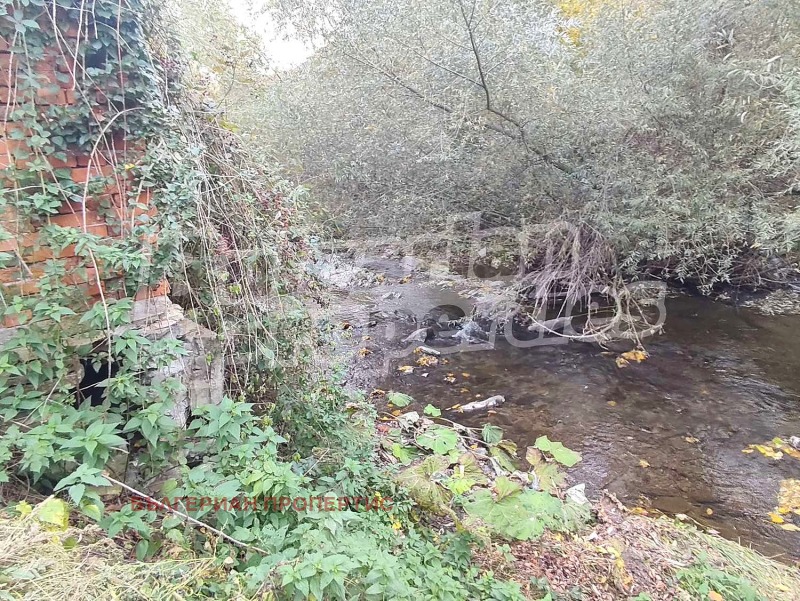 Продава КЪЩА, с. Чифлик, област Ловеч, снимка 12 - Къщи - 52151049