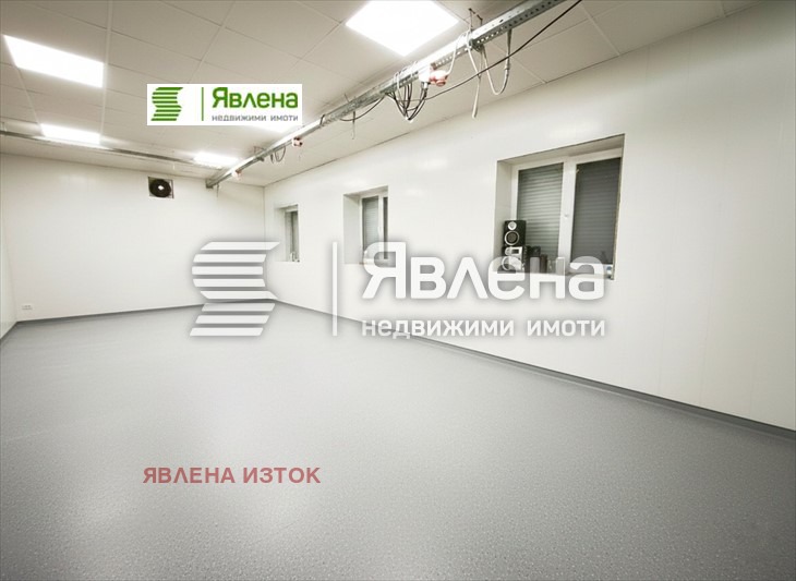 Продава ПРОМ. ПОМЕЩЕНИЕ, гр. София, Кремиковци, снимка 15 - Производствени сгради - 52498071