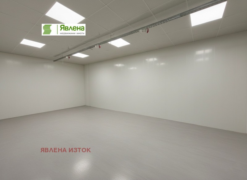 Продава ПРОМ. ПОМЕЩЕНИЕ, гр. София, Кремиковци, снимка 7 - Производствени сгради - 52498071