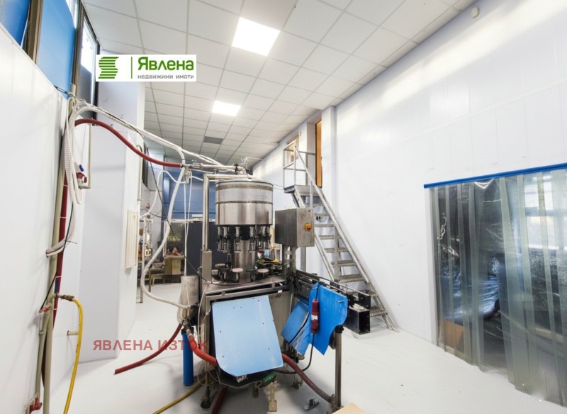 Продава ПРОМ. ПОМЕЩЕНИЕ, гр. София, Кремиковци, снимка 4 - Производствени сгради - 52498071