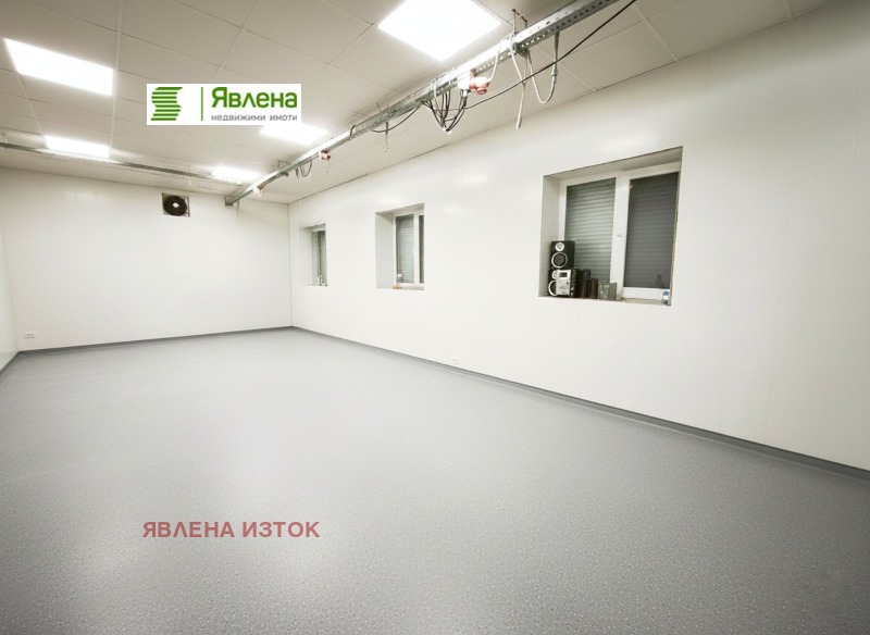 Продава ПРОМ. ПОМЕЩЕНИЕ, гр. София, Кремиковци, снимка 5 - Производствени сгради - 52498071