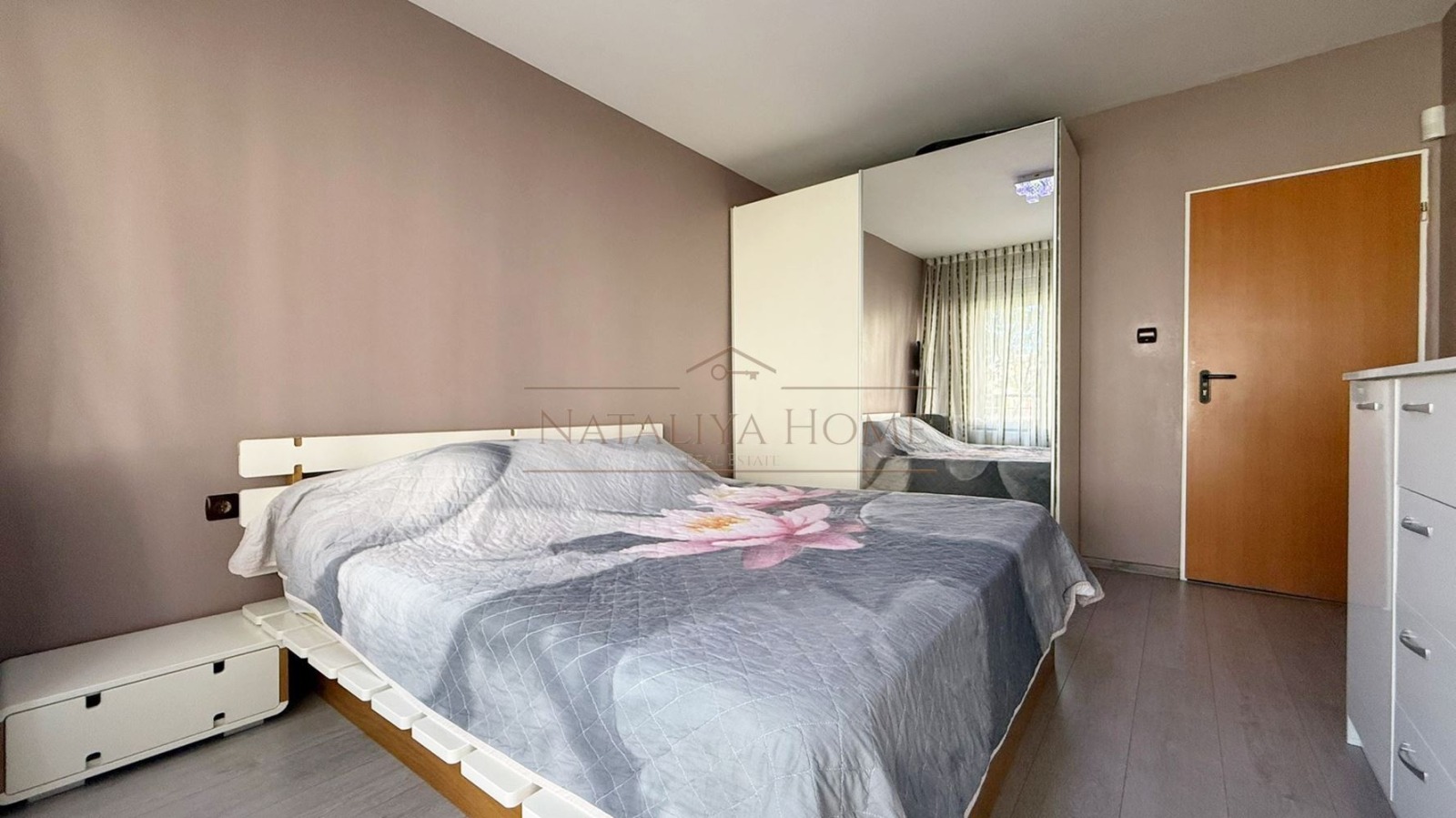 Продава 2-СТАЕН, гр. Бургас, Сарафово, снимка 5 - Апартаменти - 55927575