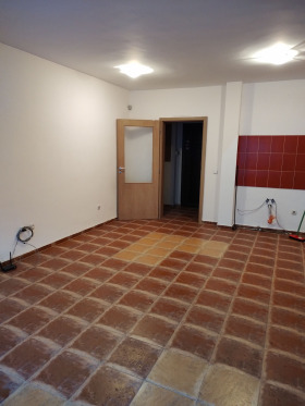 1 Schlafzimmer Zona B-18, Sofia 3