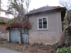Продажба на имоти в с. Червен, област Русе - изображение 2 