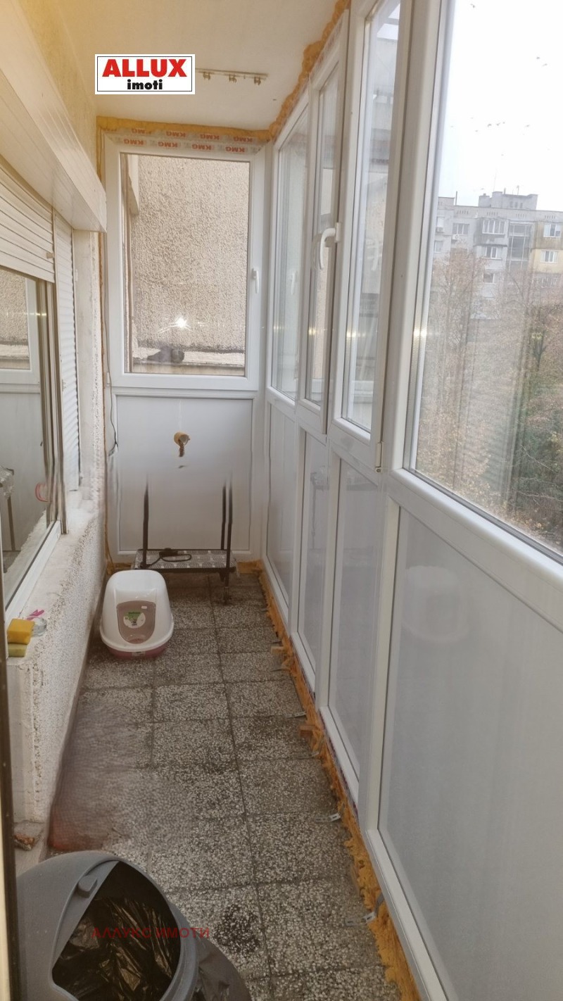 Продава 3-СТАЕН, гр. Русе, Здравец Изток, снимка 12 - Апартаменти - 52799710