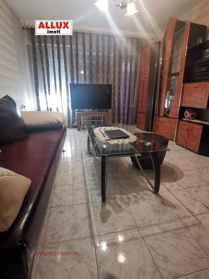 Продава 3-СТАЕН, гр. Русе, Здравец Изток