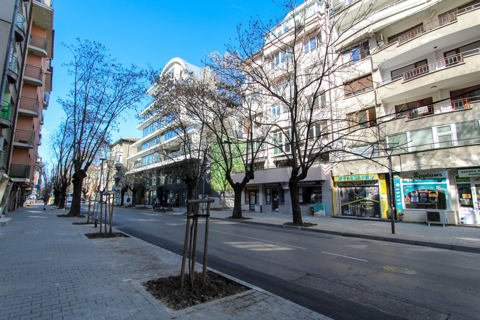 Продава ГАРАЖ, ПАРКОМЯСТО, гр. София, Оборище