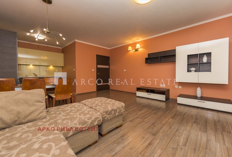 Продава  2-стаен, град София, Банишора •  202 800 EUR • ID 36397508 — holmes.bg - [1] 