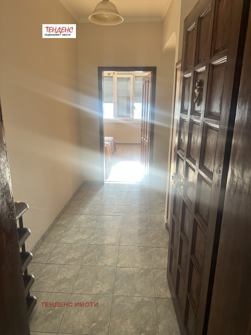 Продава 3-СТАЕН, гр. Кърджали, Център, снимка 3 - Апартаменти - 53172159