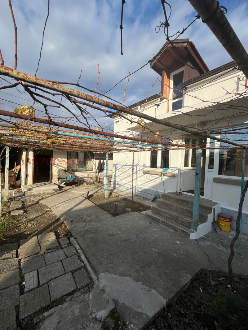 Продава КЪЩА, гр. Камено, област Бургас, снимка 3 - Къщи - 52777349