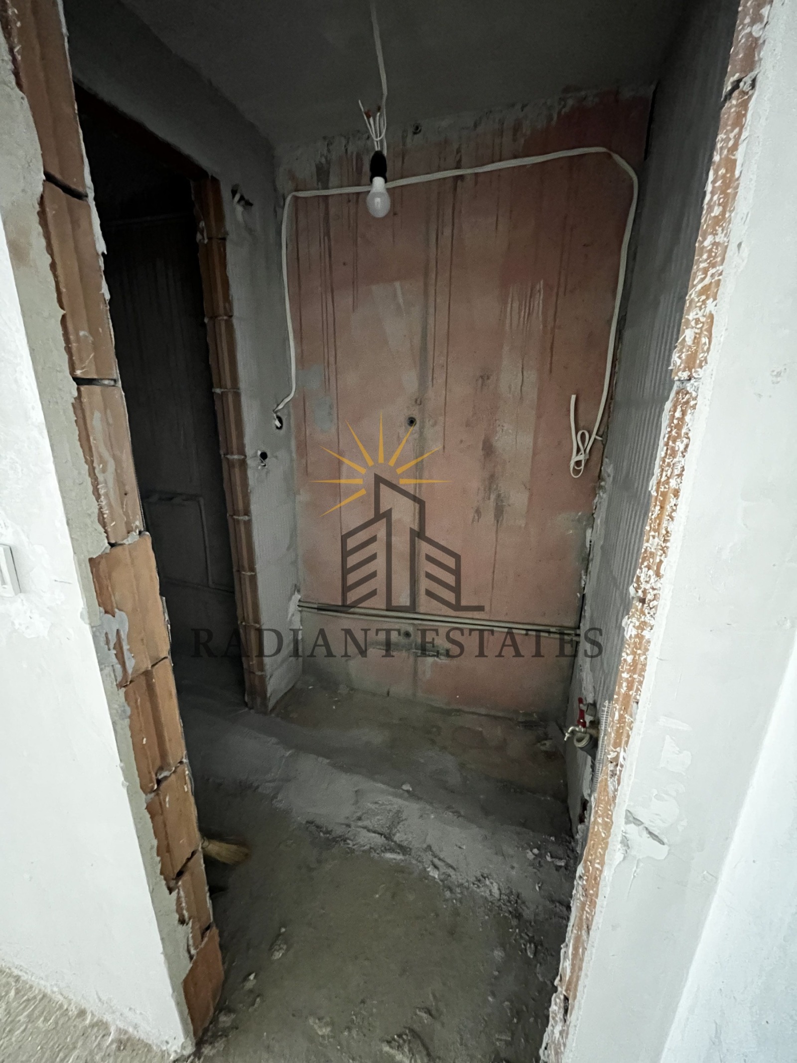 Продава МАГАЗИН, гр. София, Надежда 3, снимка 5 - Магазини - 53701861